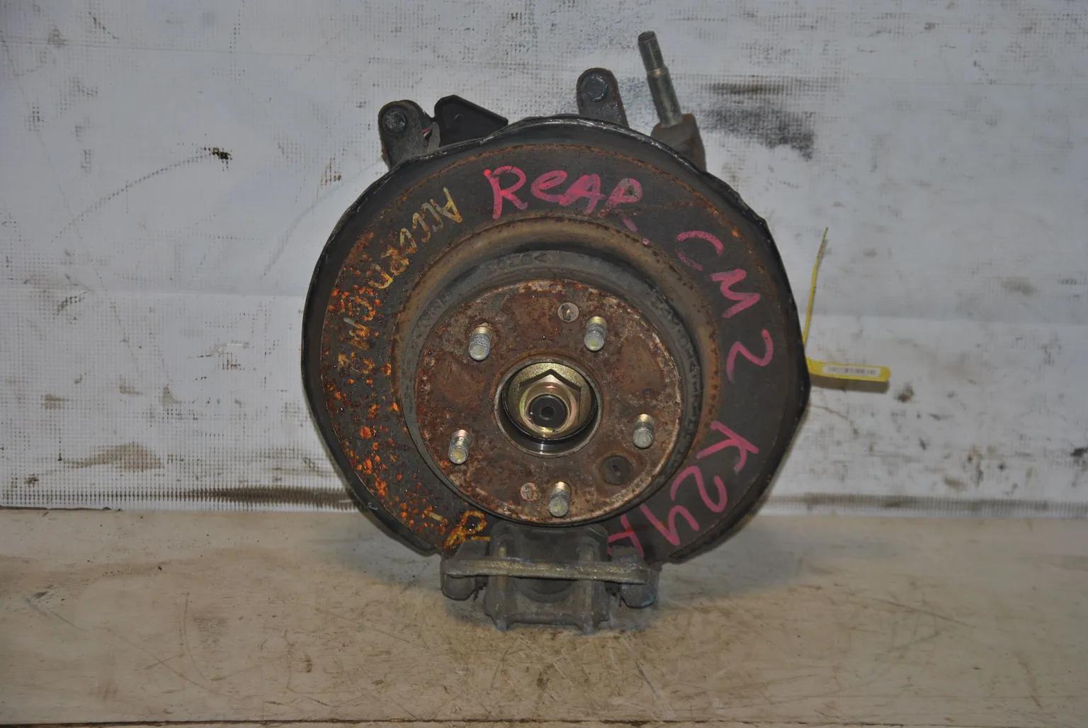 Ступица HONDA ACCORD CM2 Зад Прав (Контрaктный) 40940316