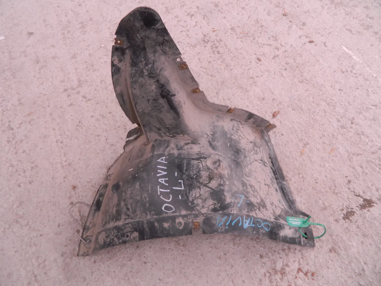 Подкрылок SKODA OCTAVIA A5 1Z3 Перед Лев (Б/У) 79590728