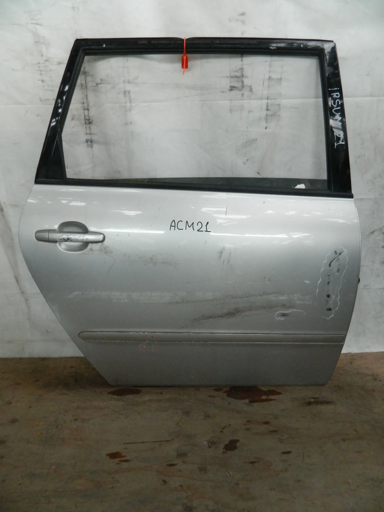 Дверь TOYOTA IPSUM ACM21 Зад Прав (Контрактный) 72355640