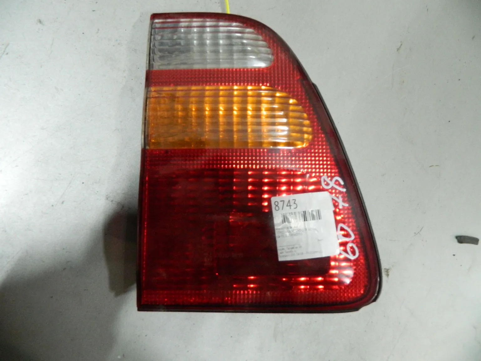 Фонарь TOYOTA LAND CRUISER UZJ100 Зад Лев 6078 (Контрактный) 64492408