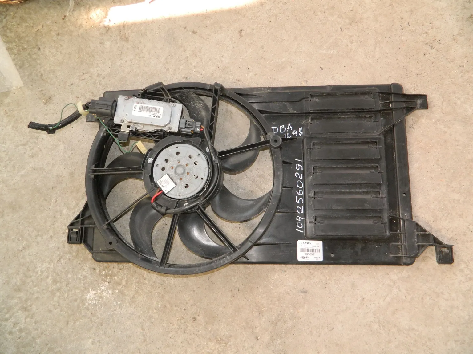 Диффузор радиатора MAZDA MAZDA3 BL (Контрактный) 1042560291