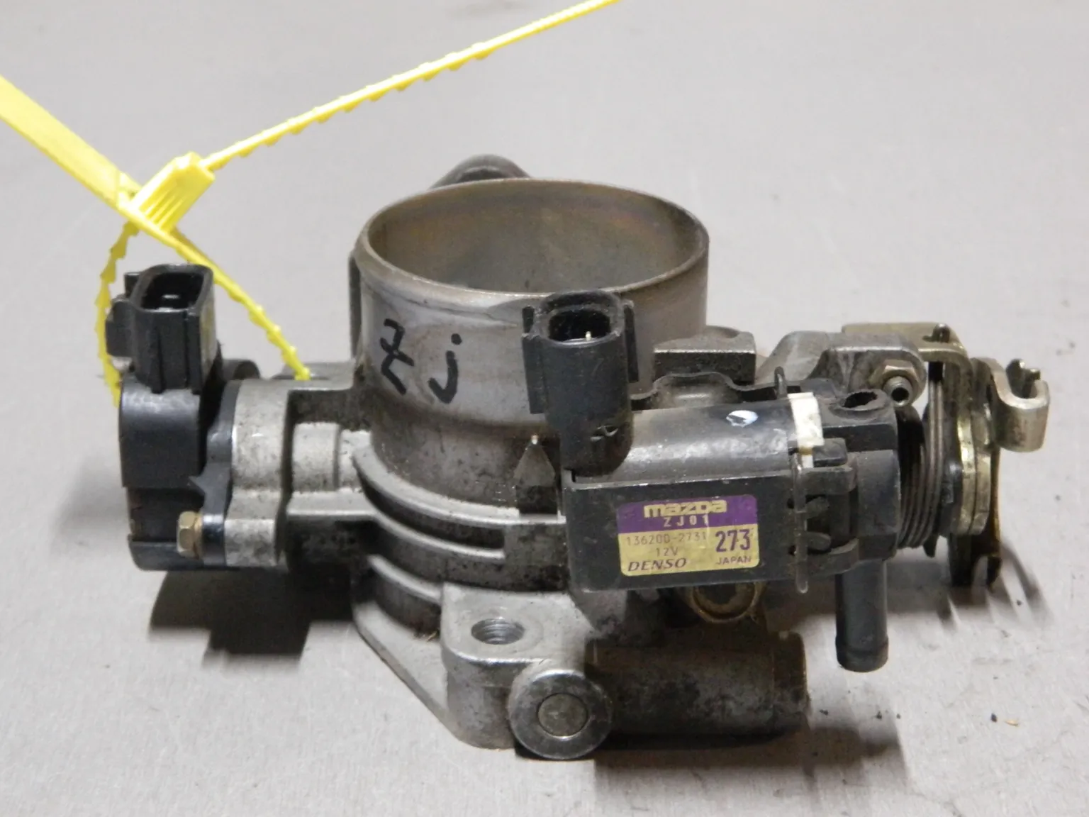 Дроссельная заслонка MAZDA ZJ (Контрактный) 79780467