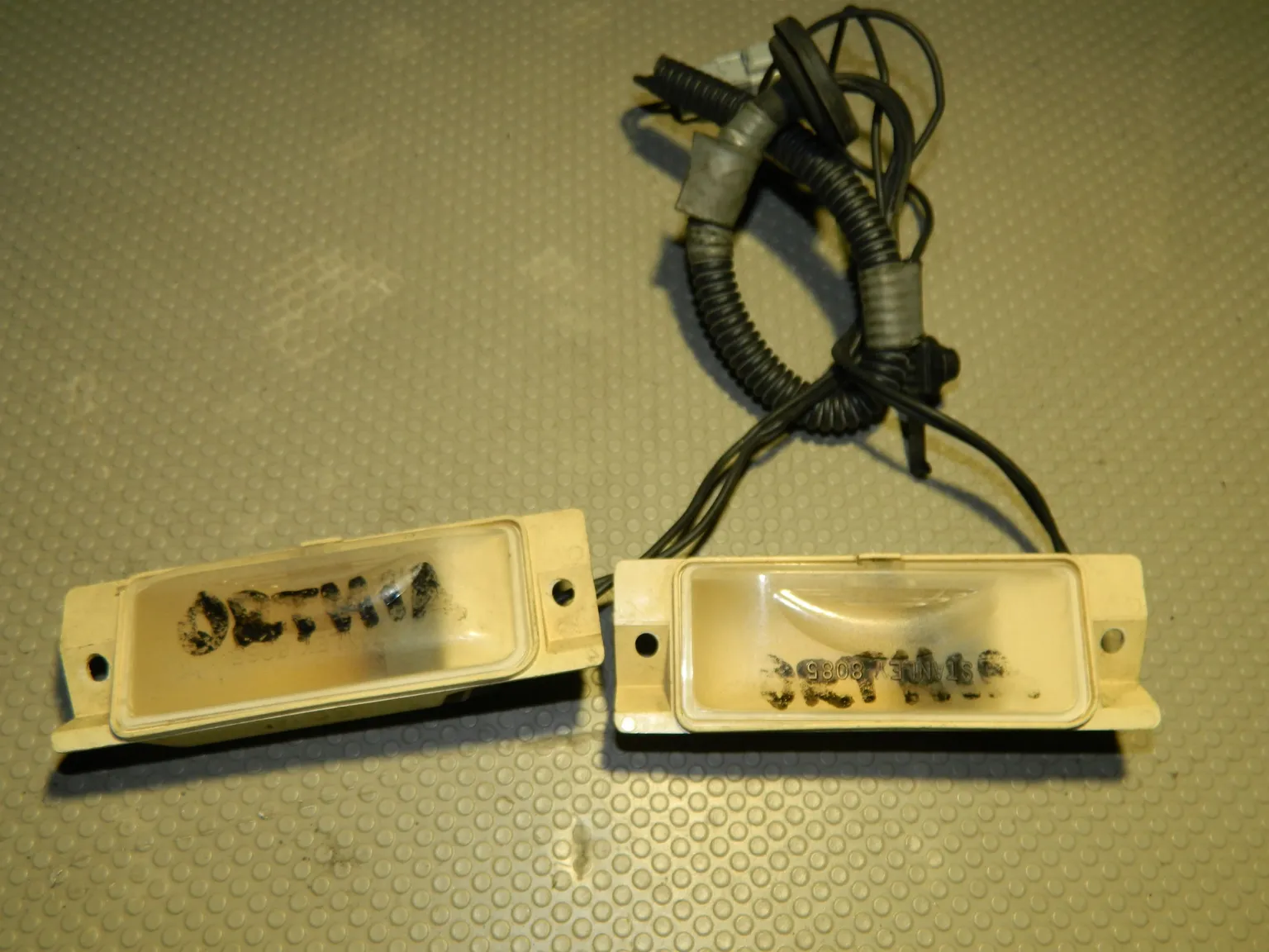 Подсветка номера HONDA ORTHIA EL2  (Контрактный)