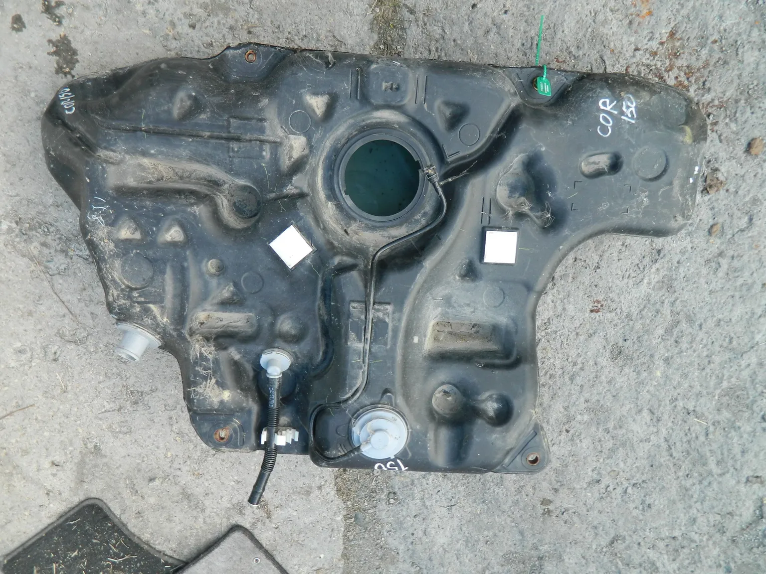 Бак топливный TOYOTA COROLLA ZZE150 (Контрактный) 81531934