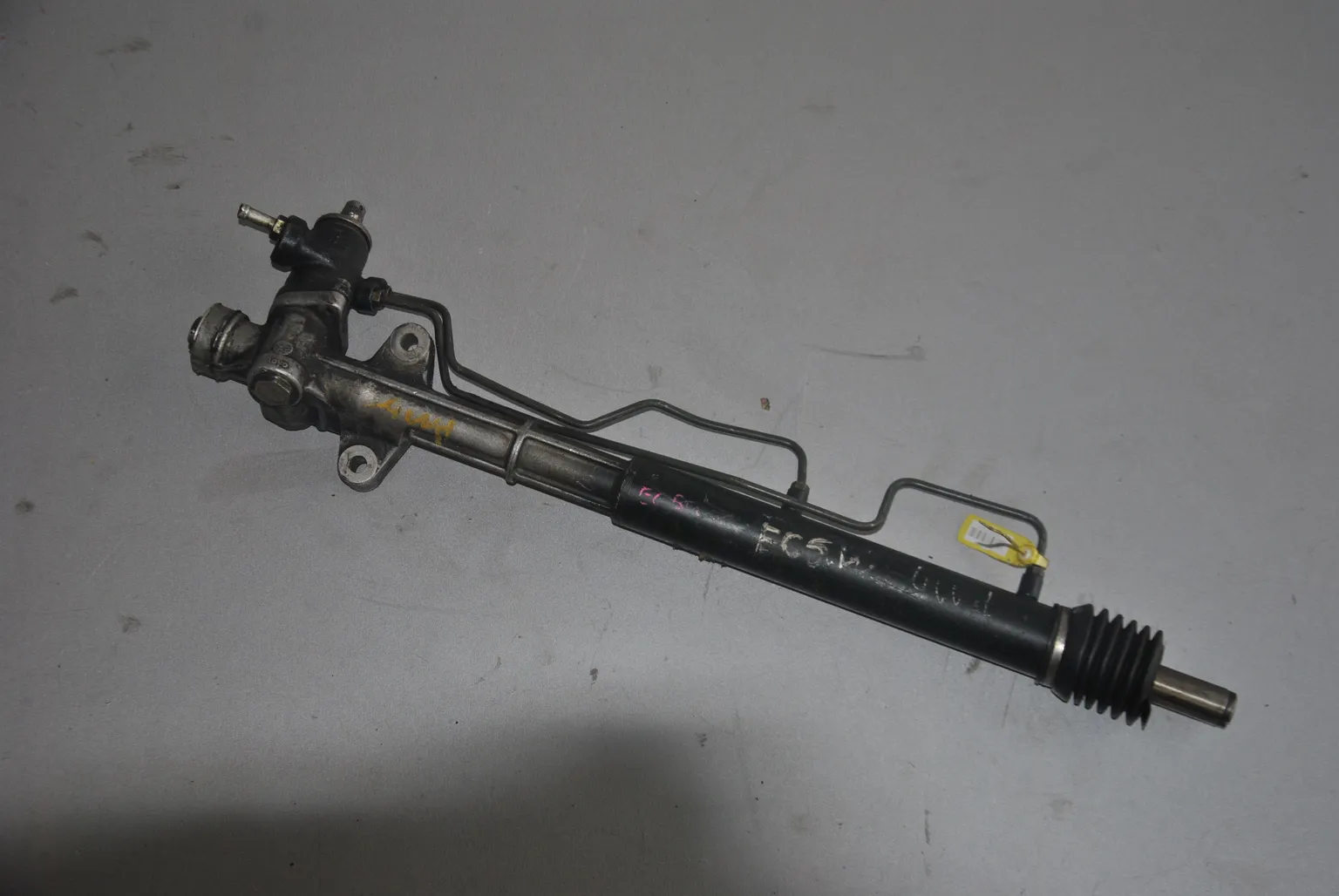 Рейка рулевая MITSUBISHI LEGNUM EC5W (Контрактный) 40951087