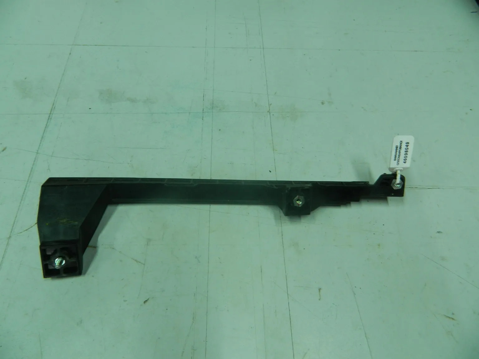 Направляющая стекла KIA RIO QB G4FA Зад. Лев (Б/У) 460298049