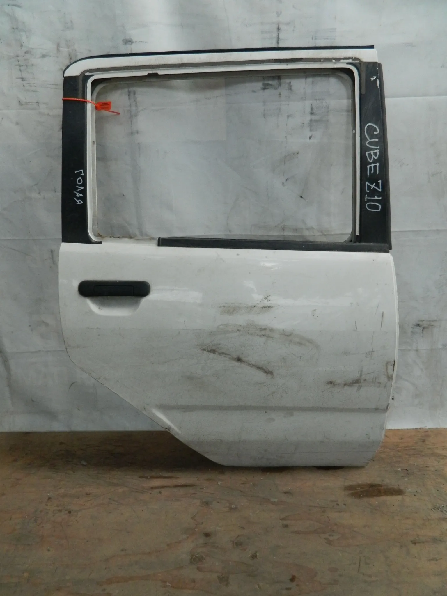 Дверь NISSAN CUBE Z10 Зад Прав (Контрактный) 72355646