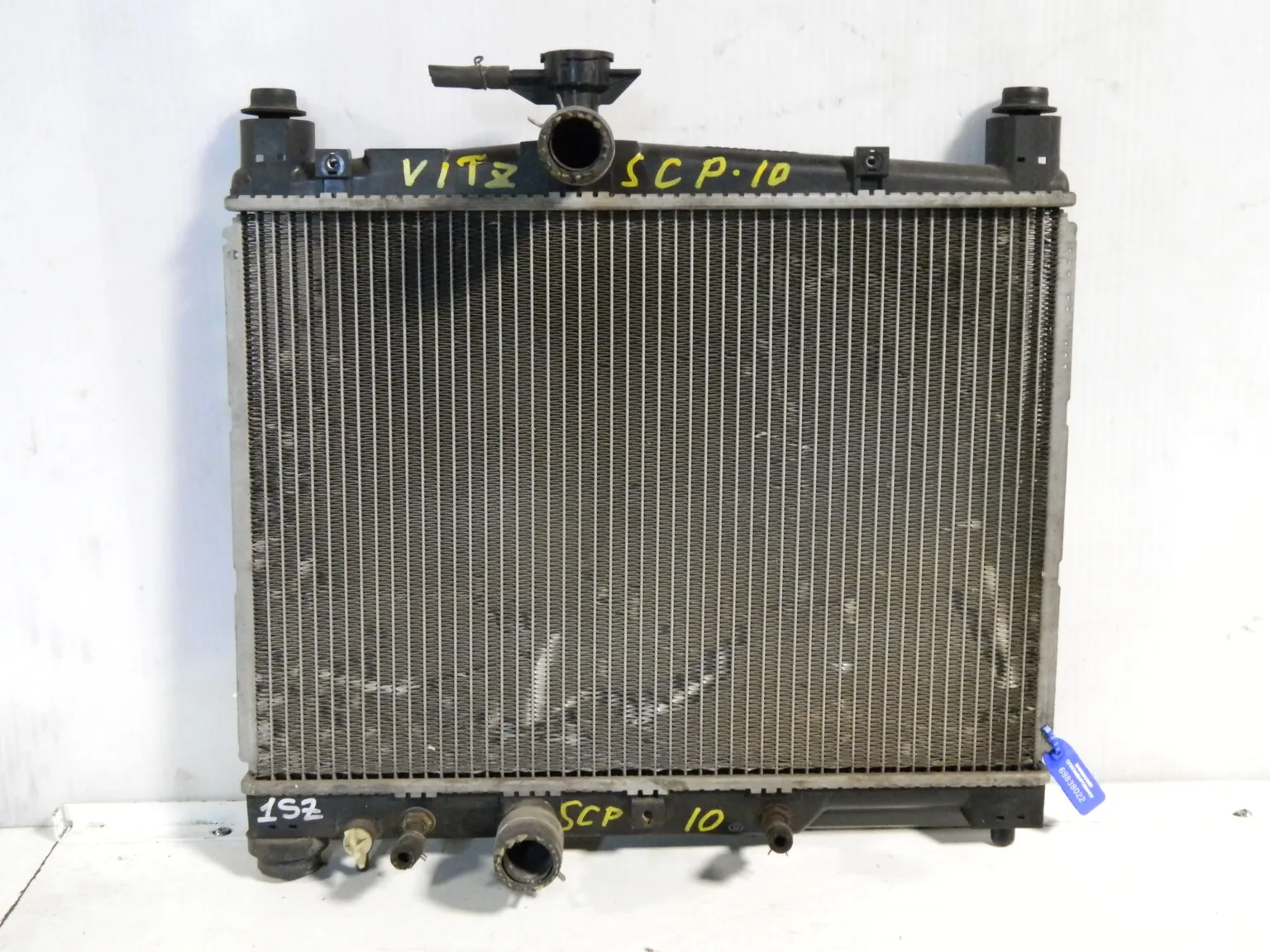 Радиатор ДВС TOYOTA VITZ SCP10 (Контрактный) 69838022