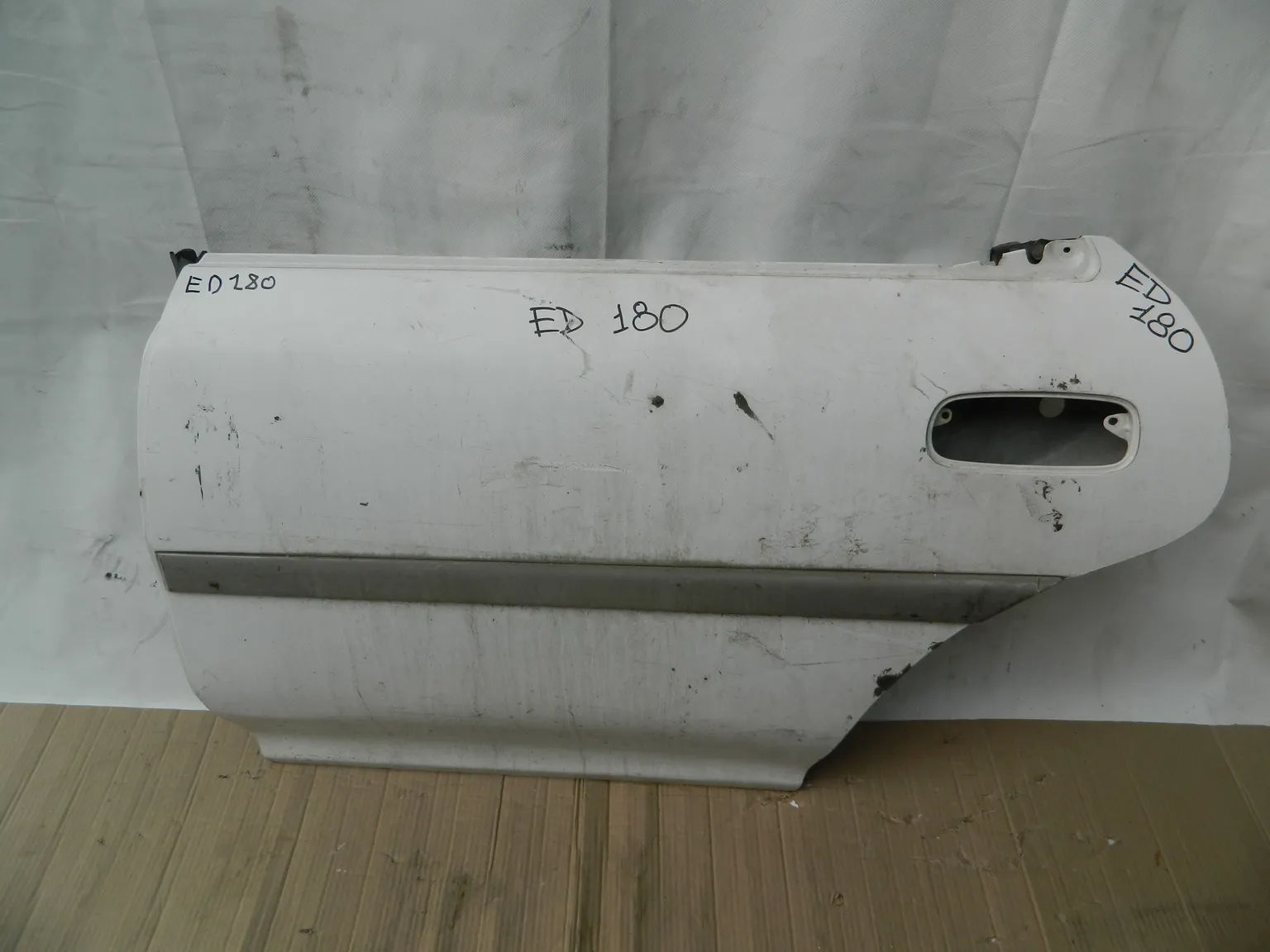 Дверь TOYOTA CARINA ED ST180 Зад Лев (Контрактный) 65243038 6700320680