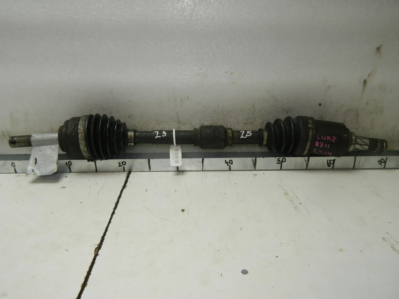 Привод NISSAN CUBE Z11 CR14DE Перед Лев (Контрактный) 35015645