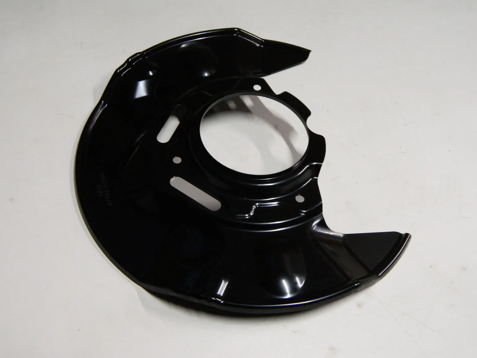 Кожух тормозного диска GENERAL PARTS 4778212240 TOYOTA COROLLA E12 2001-2007 FL