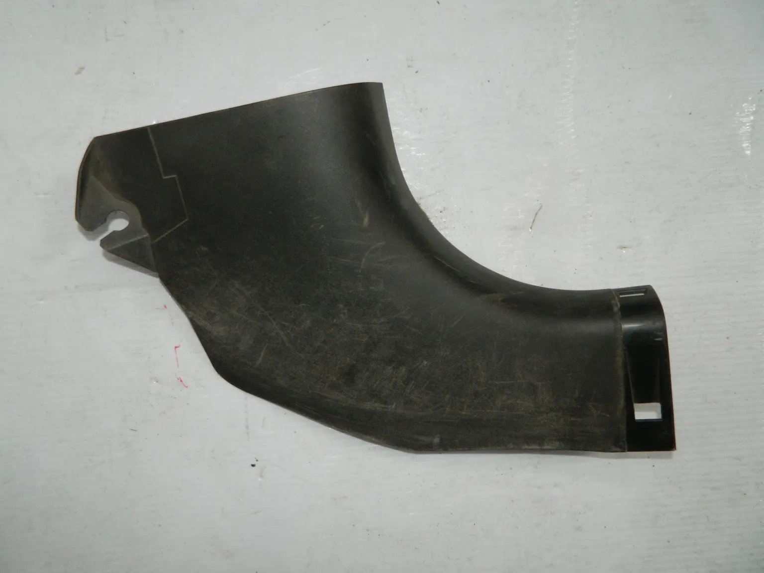 Обшивка стойки MITSUBISHI LANCER X Перед Прав Низ (Контрактный) 3482604 7217A032XA