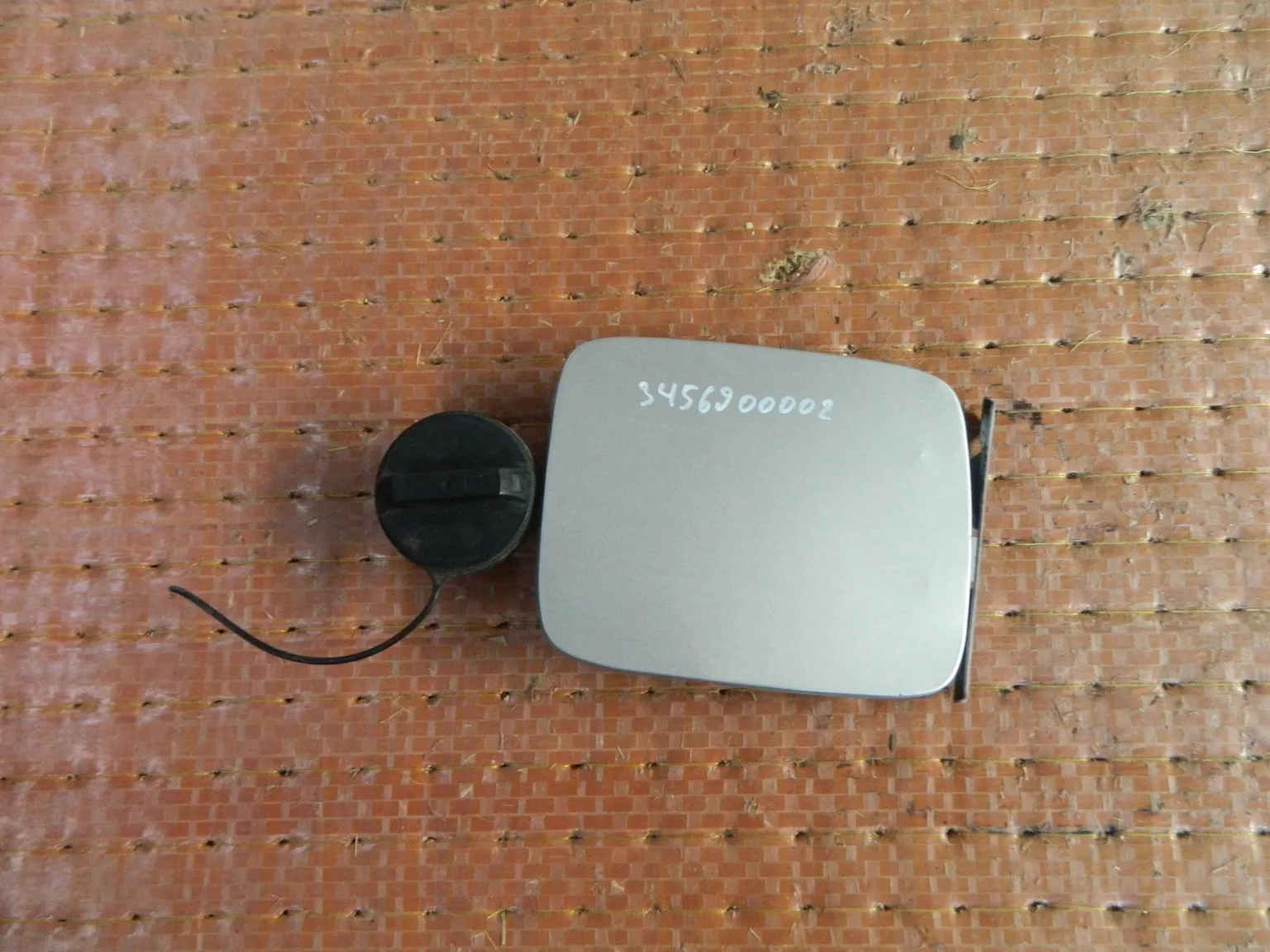 Лючок бензобака NISSAN PRIMERA QP12 (Контрактный) 3456900002