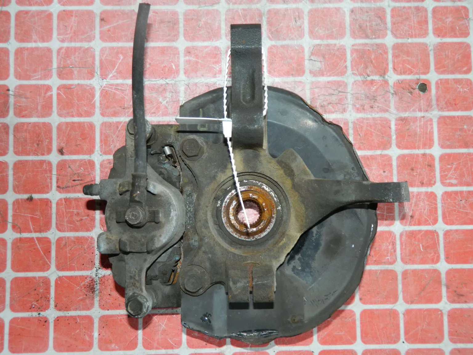 Ступица MITSUBISHI LANCER CEDIA CS2V Перед Прав (Конрактный) 45984737