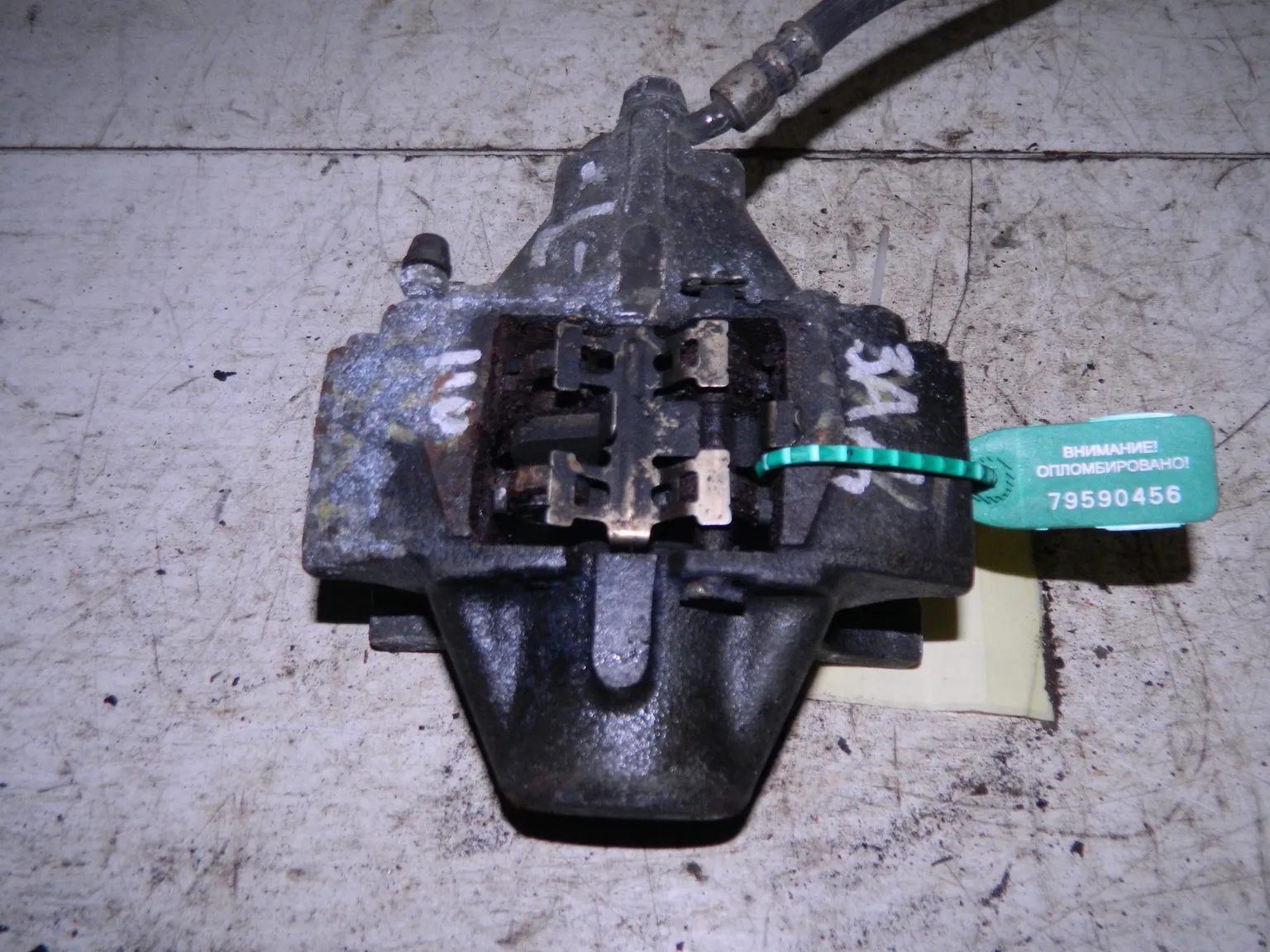 Суппорт TOYOTA MARK II GX110 Зад Лев (Контрактный) 79590456