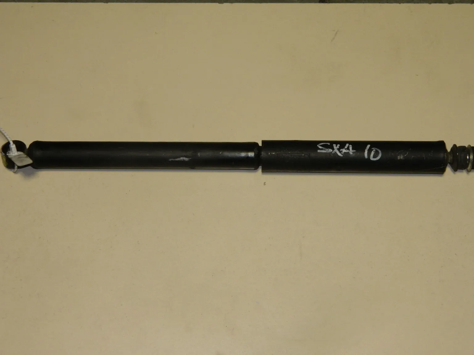 Амортизатор TOYOTA RAV4 SXA10 Зад (Контрактный) 45976981