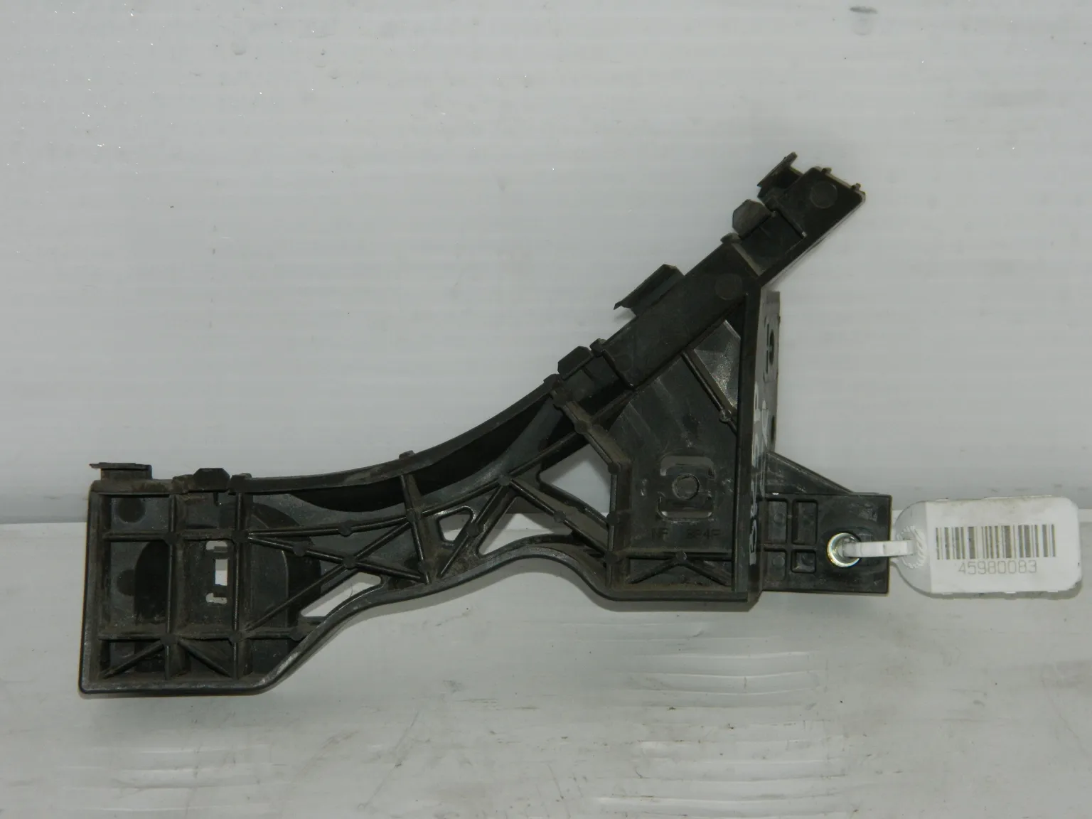 Крепление бампера MAZDA AXELA BK5P Перед Лев (Контрактный) 45980083