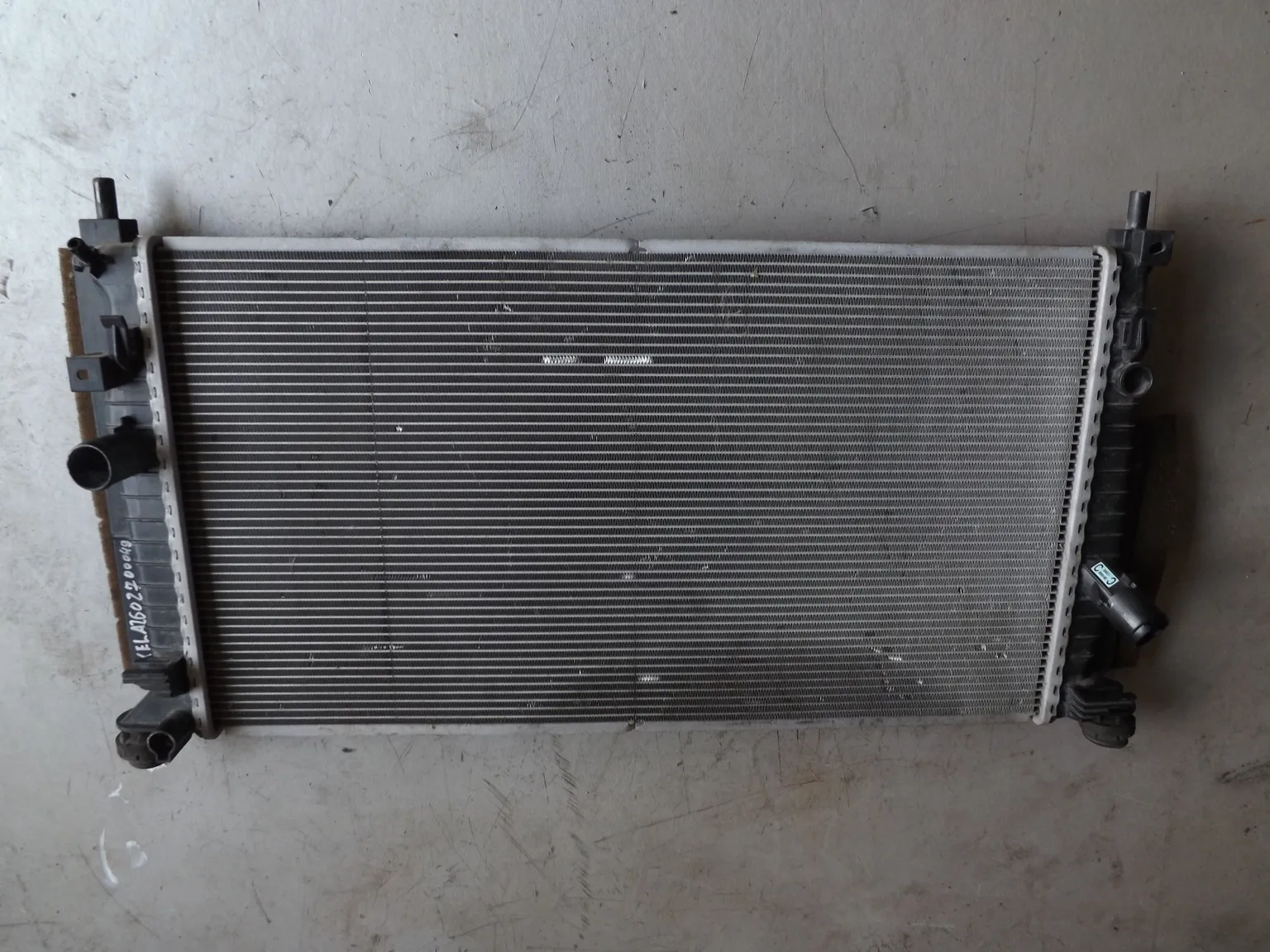 Радиатор ДВС MAZDA AXELA BL5FW (Контрактный) 2602700049