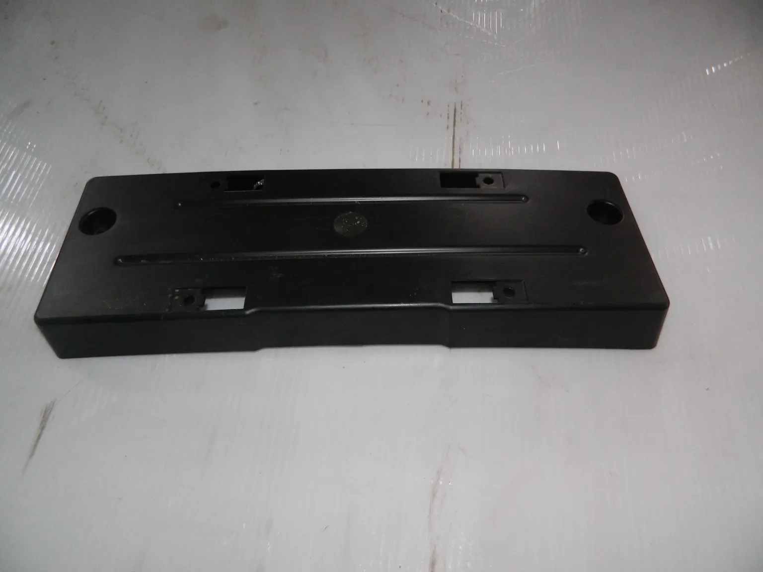 Площадка под номерной знак BMW 630 (Б/У) BFG301821M5F007