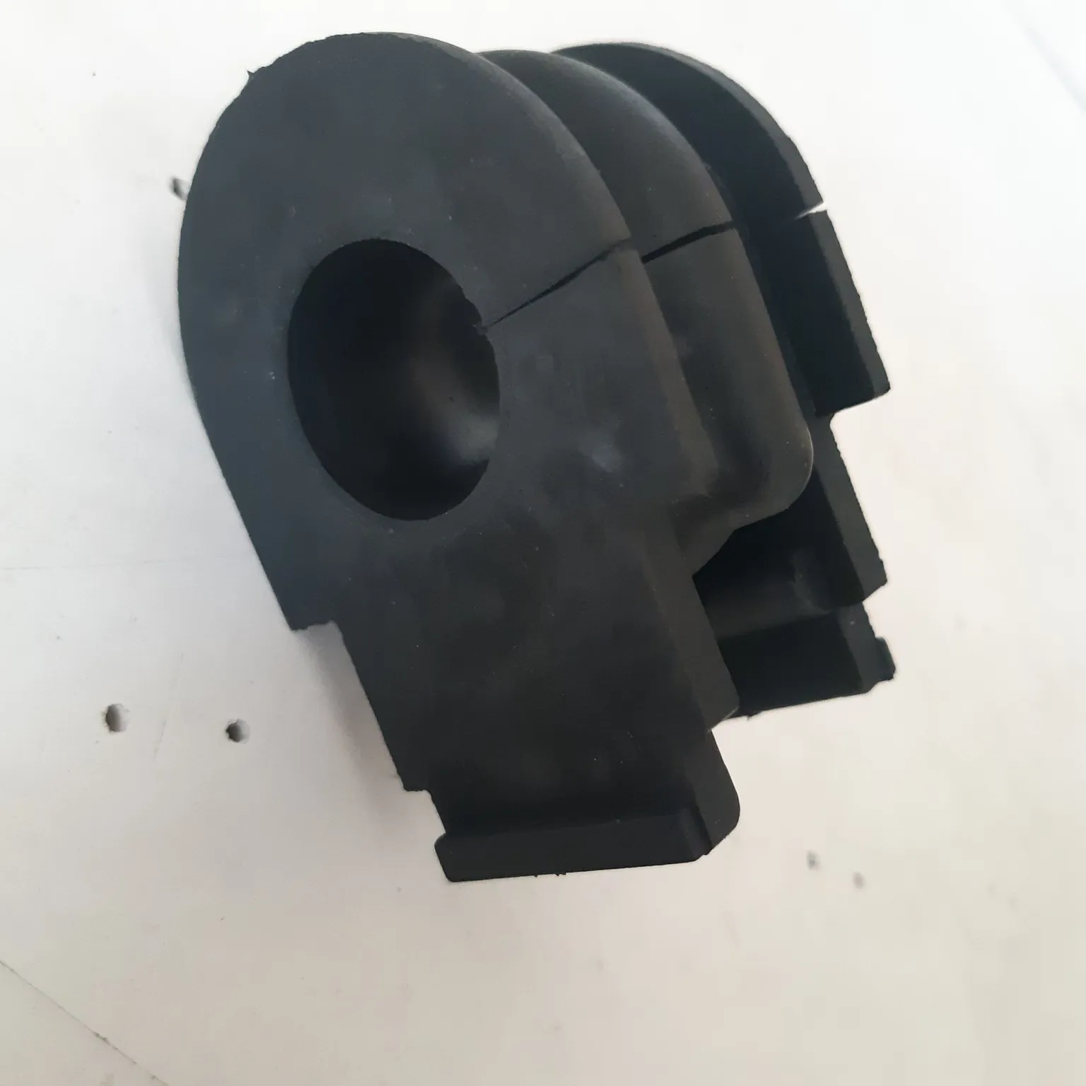 Втулка стабилизатора NISSAN 54613JG03A NISSAN Qashqai