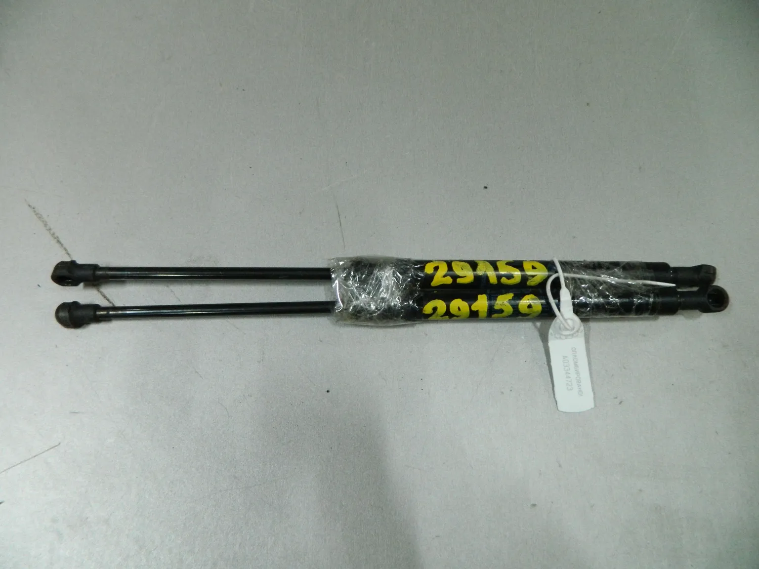 Амортизатор капота BMW 3 E92 (Контрактный) 03344723