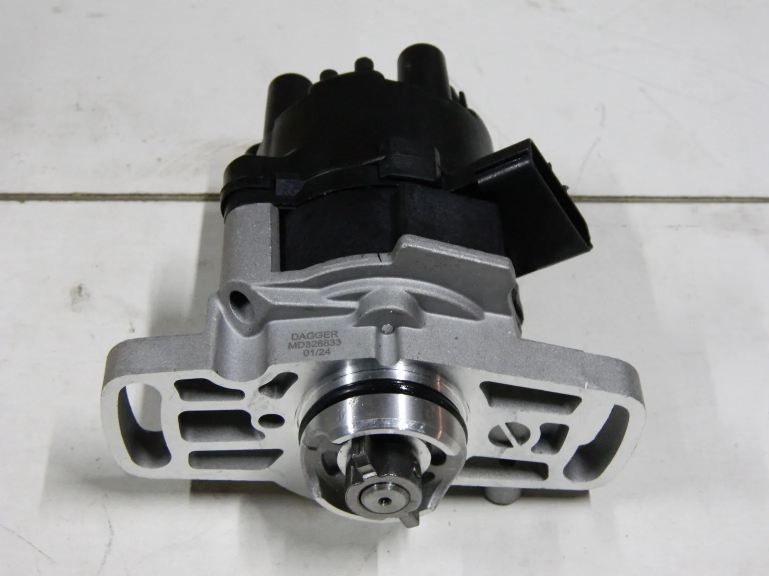 Трамблер GENERAL PARTS MD326833 MITSUBISHI 4G13 / 4G15