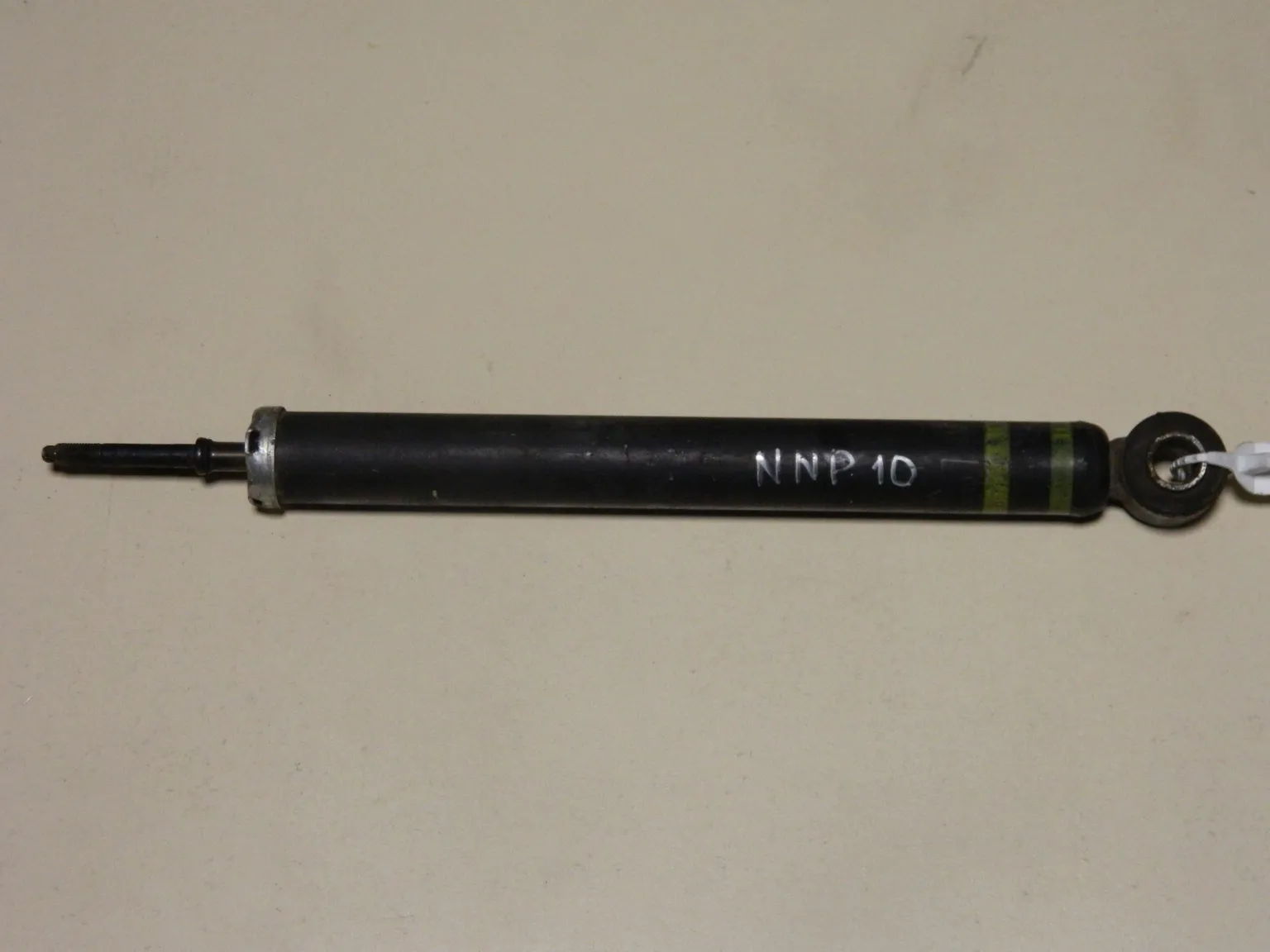 Амортизатор TOYOTA PORTE NNP10 Зад (Контрактный) 45992155