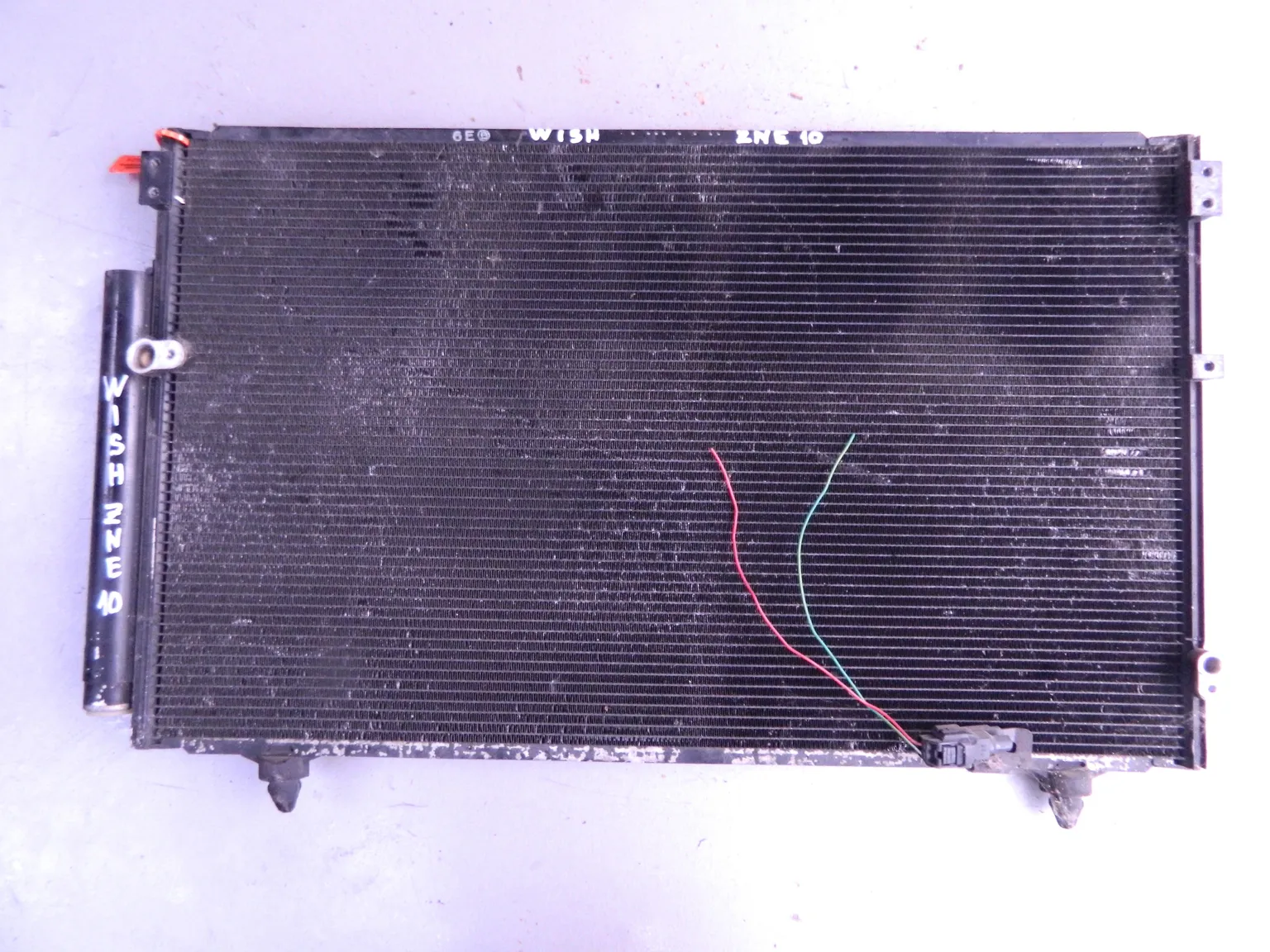 Радиатор кондиционера TOYOTA WISH ZNE10 (Контрактный) 72367624 8846021040