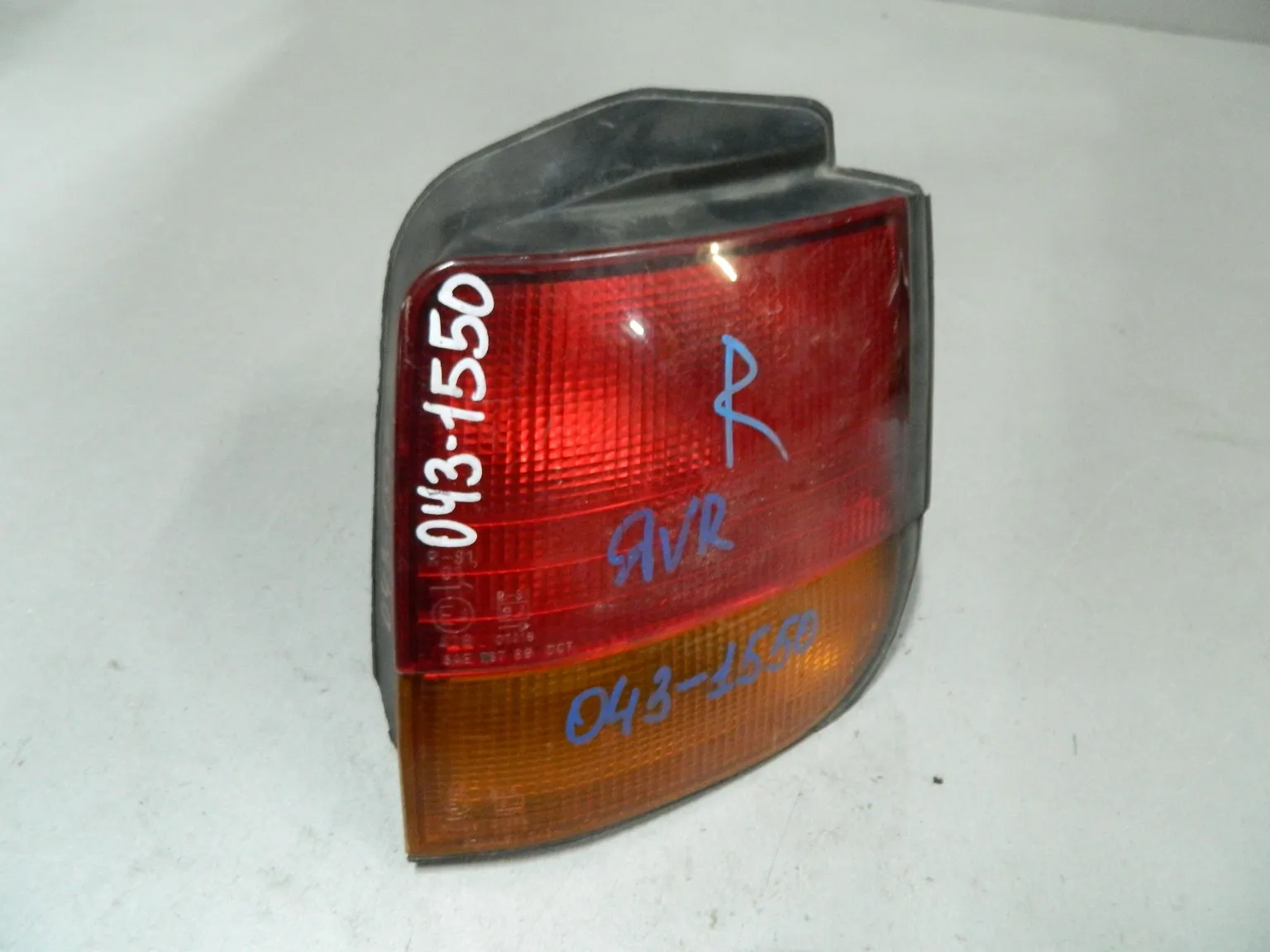 Фонарь MITSUBISHI RVR N23W Зад Прав (Контрактный) 68000906