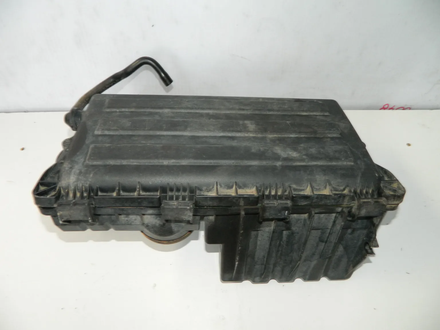 Корпус воздушного фильтра Volkswagen Polo MK5 CFN (Б/У)