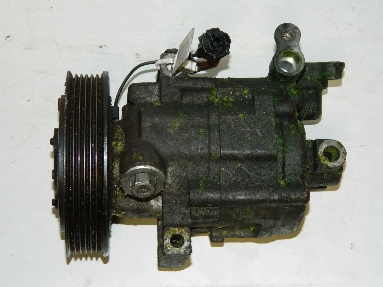 Компрессор кондиционера NISSAN AD QG15DE (Контрактный)