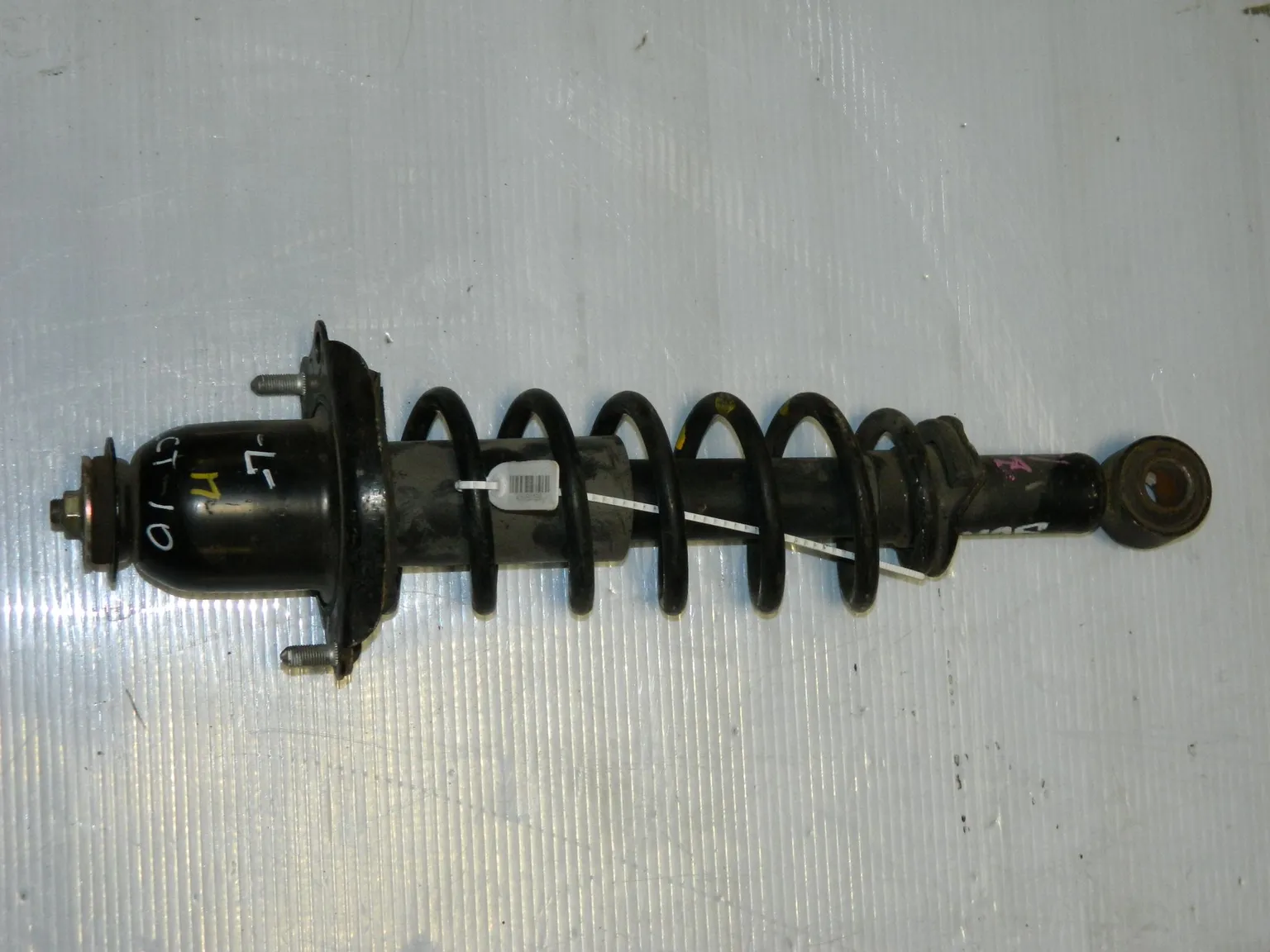 Стойка подвески TOYOTA OPA ZCT10 Зад Лев (Контрактный) 45989198