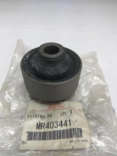 Сайлентблок MITSUBISHI MR403441