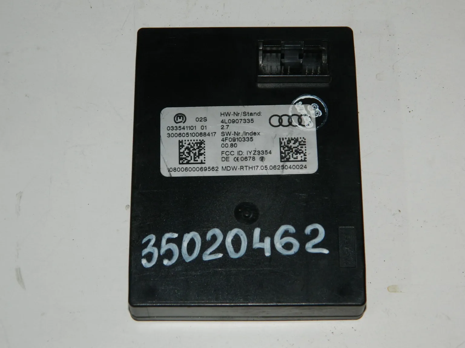 Блок управления ДВС AUDI Q7 4L BAR (Б/У)