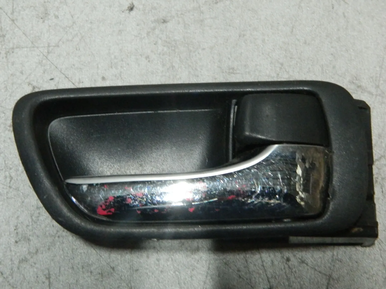 Ручка двери внутренняя TOYOTA ALLION NZT240 Прав (Контрактный) 81528364 6920533030