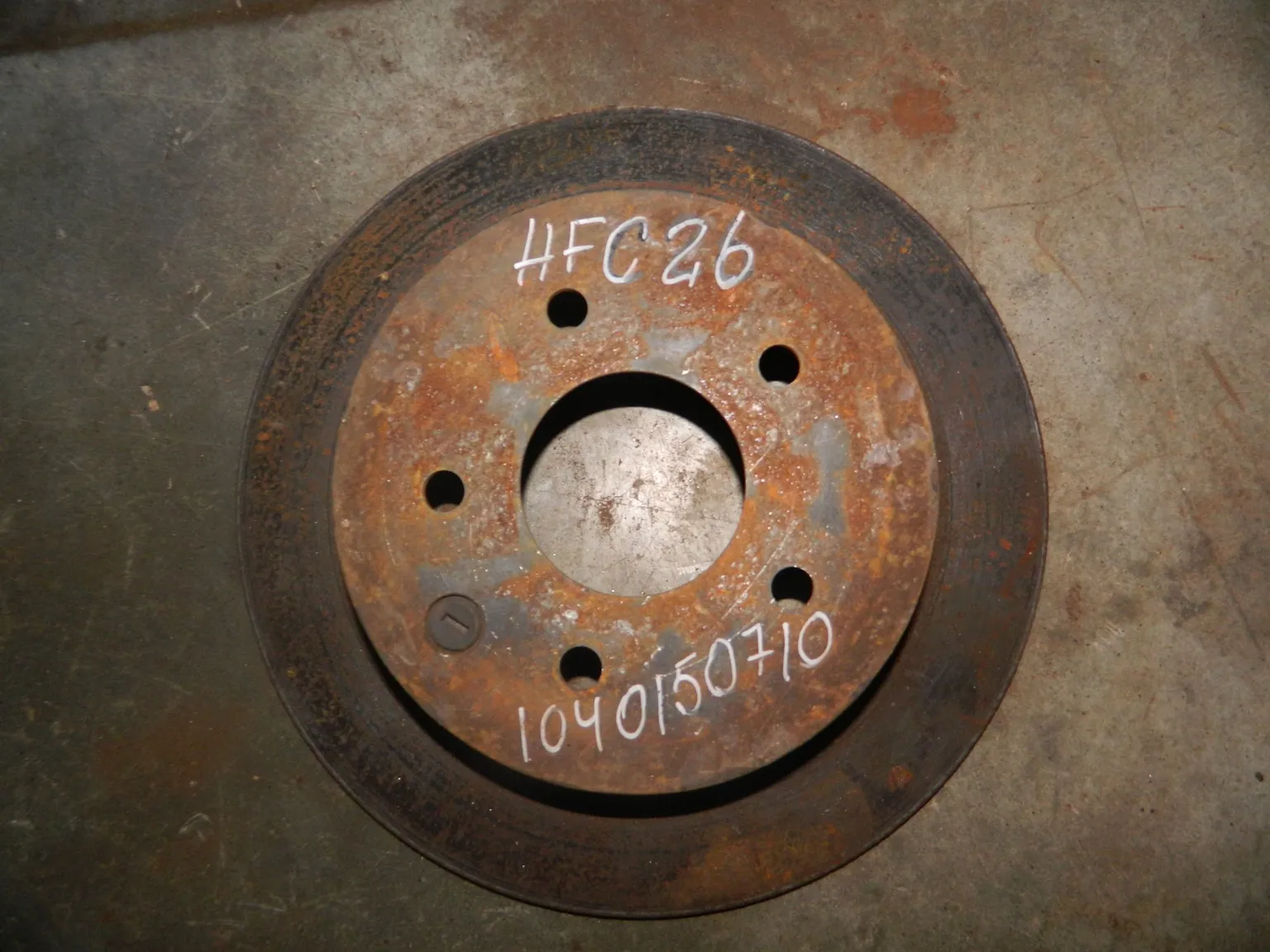 Диск тормозной NISSAN SERENA HFC26 Зад (Контрактный) 1040150710