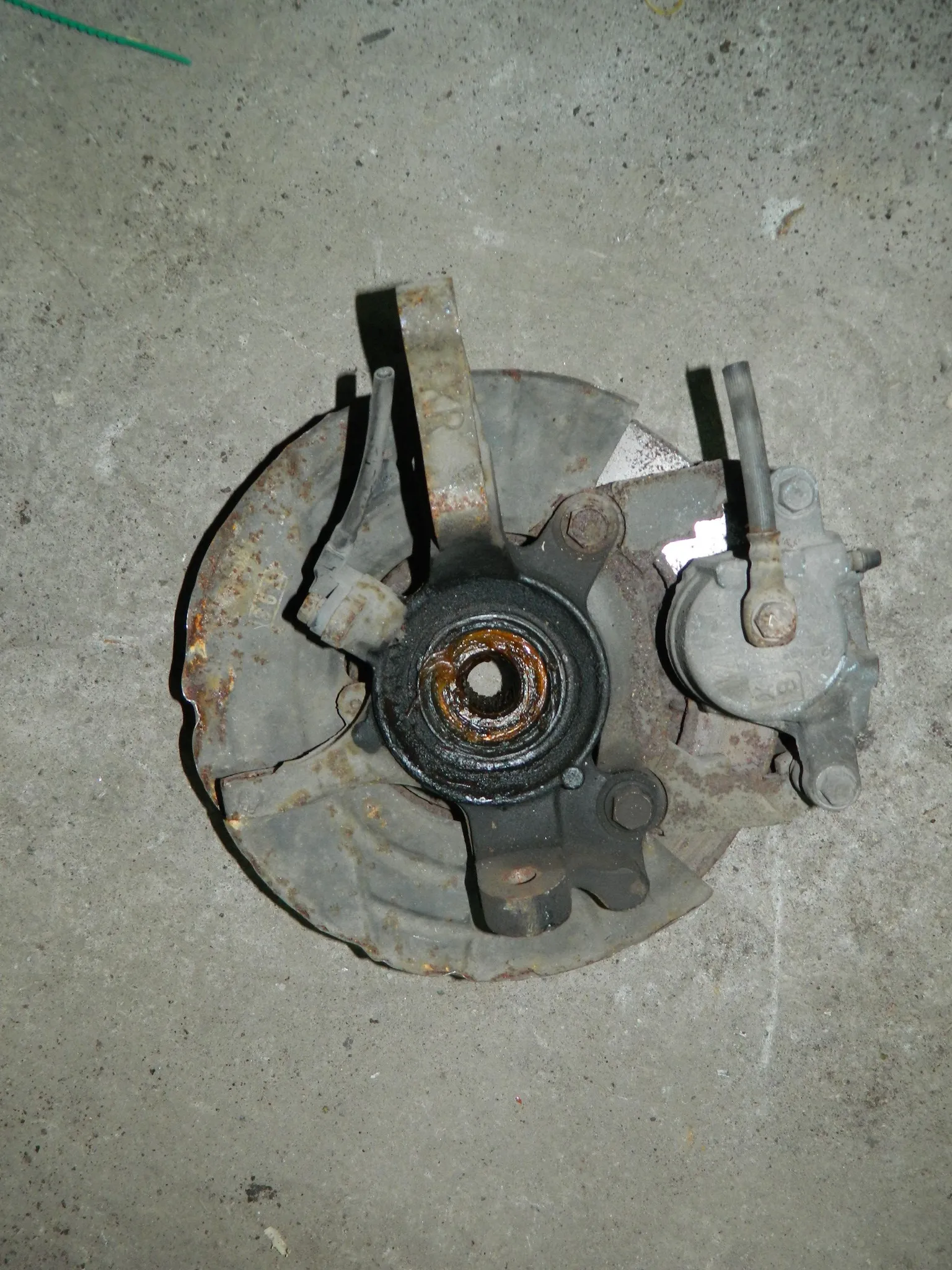 Ступица MITSUBISHI PAJERO iO H76W Перед Прав (Контрактный) 79591151