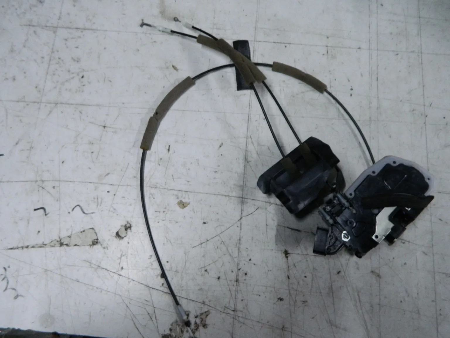 Замок двери INFINITI FX35 S51 Перед Прав (Контрактный) 3210900048