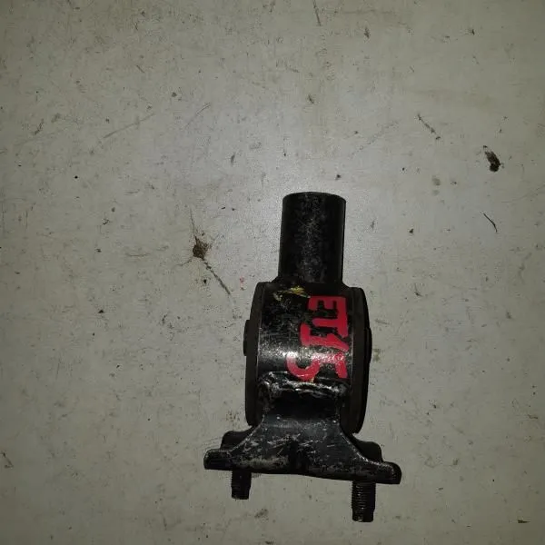 Подушка КПП SUBARU IMPREZA GH2 EJ20 Зад (Контрактный) 41020FE000