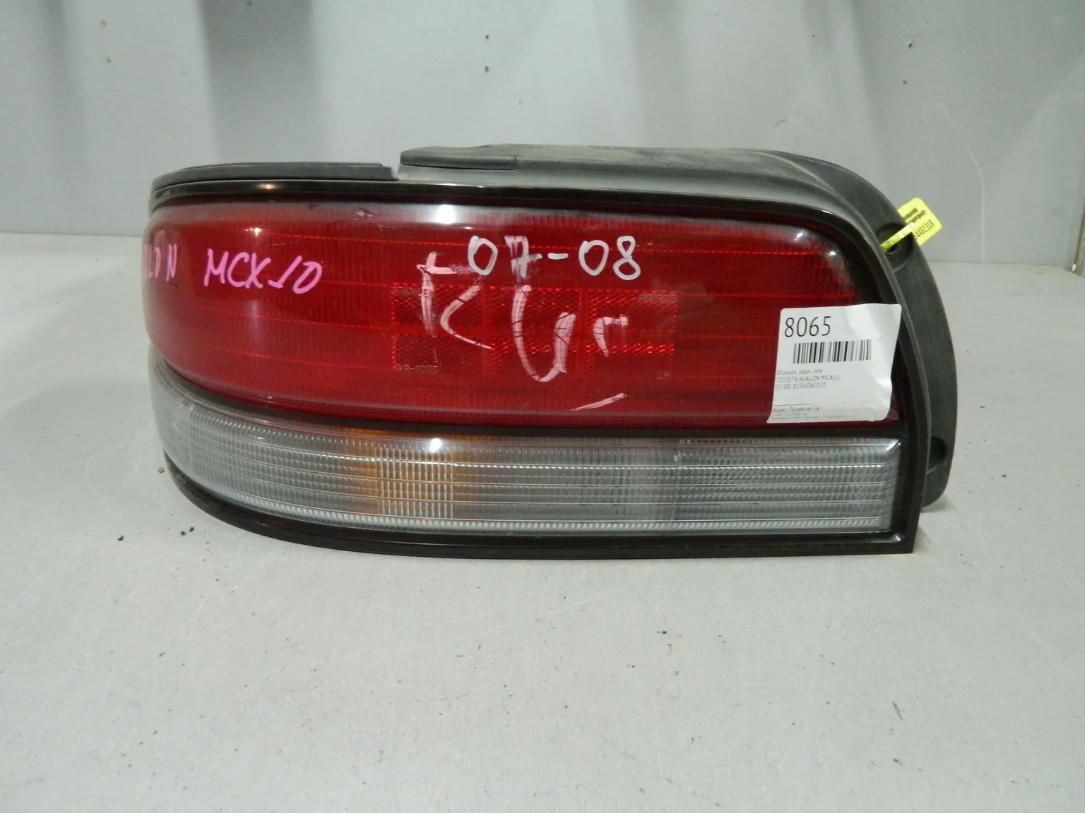 Фонарь TOYOTA AVALON MCX10 Зад Лев 0708 (Контрактный) 64492316