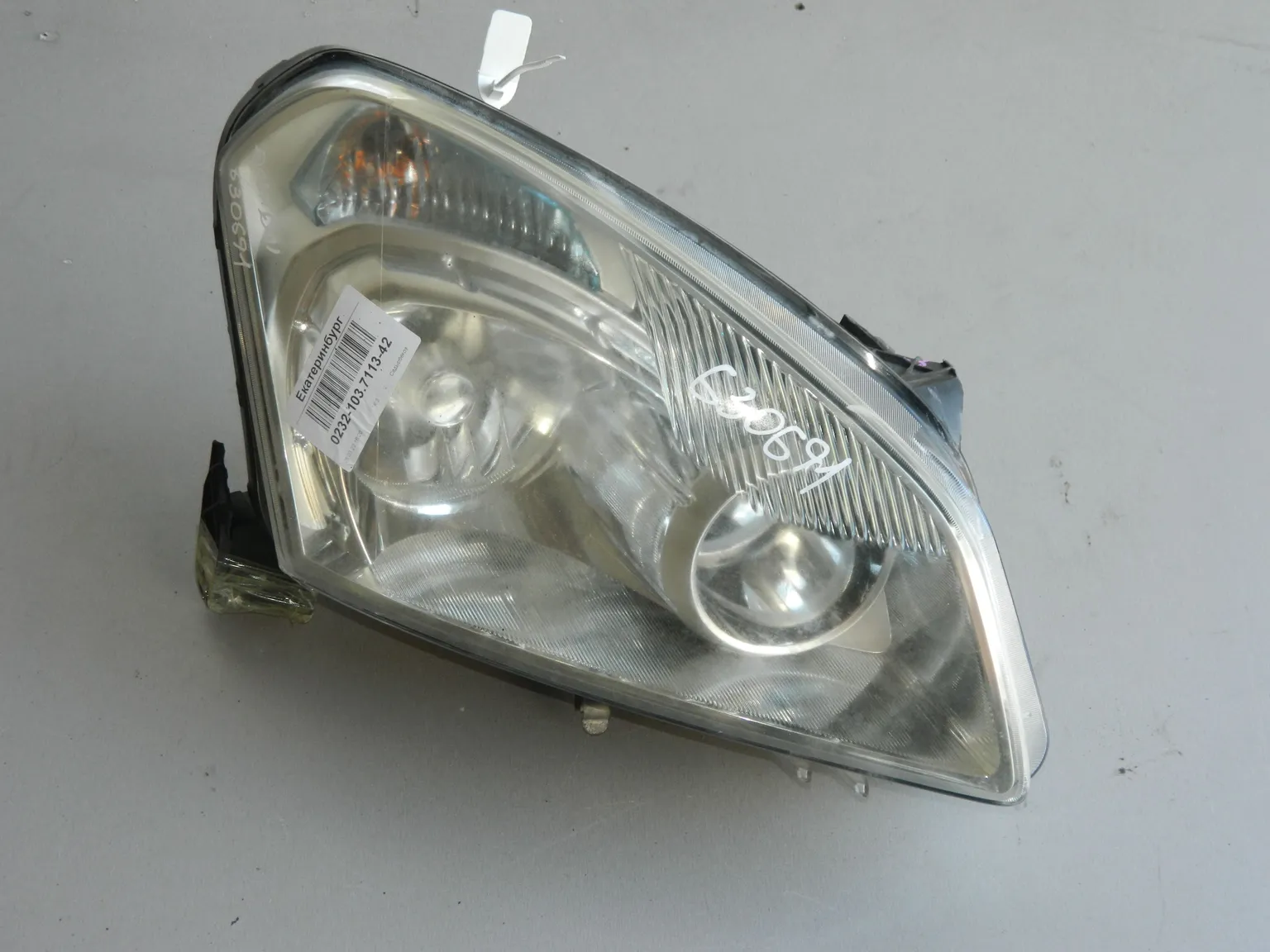 Фара NISSAN QASHQAI J10 Перед. Прав. (Контрактный) 45976153