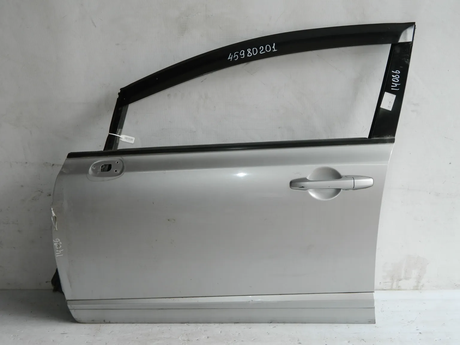 Дверь HONDA CIVIC FD1 Перед Лев (Контрактный) 45980201