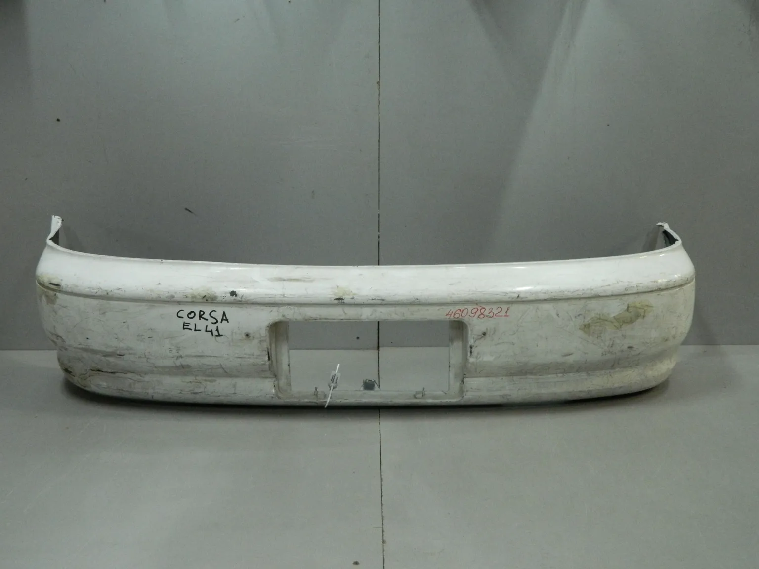 Бампер задний TOYOTA CORSA EL41 (Контрактный) 46098321