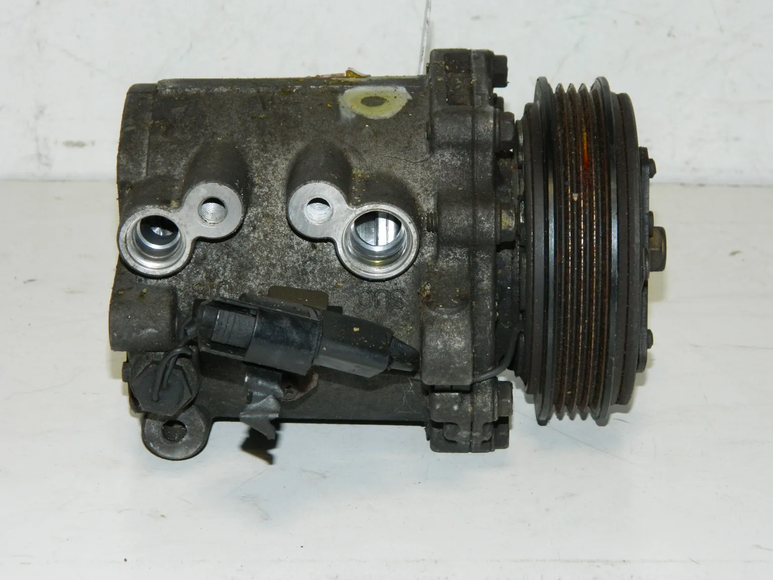 Компрессор кондиционера MITSUBISHI PAJERO MINI 4A30 (Контрактный)