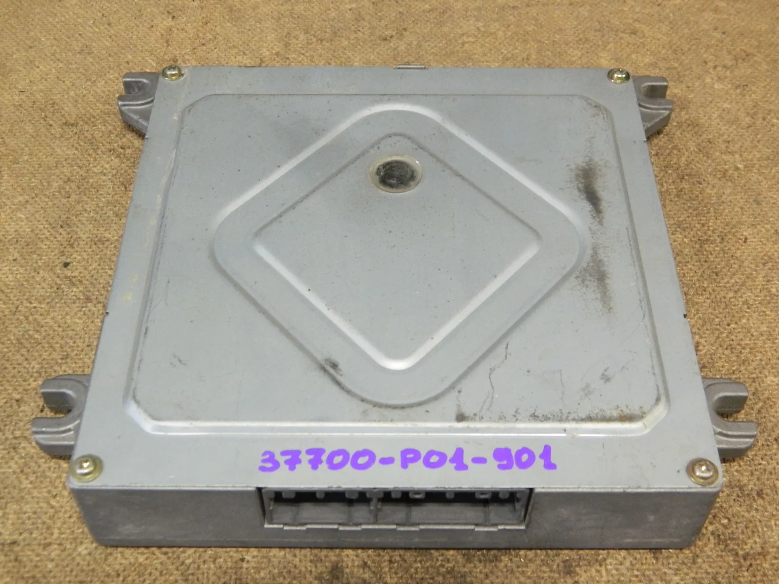 Блок управления ДВС HONDA CIVIC D13B (Контрактный) 79590572