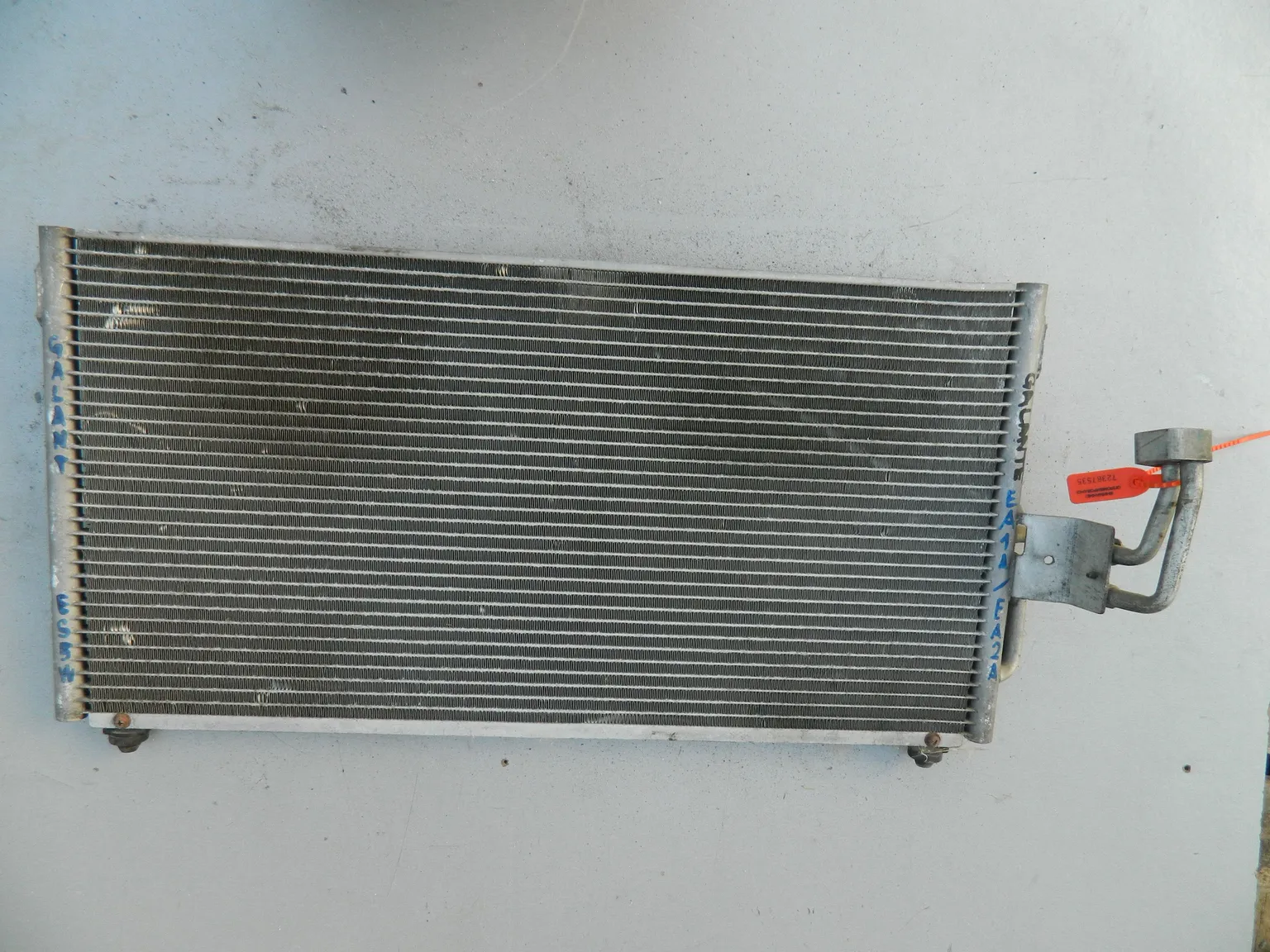 Радиатор кондиционера MITSUBISHI GALANT EA1A (Контрактный) 72367535