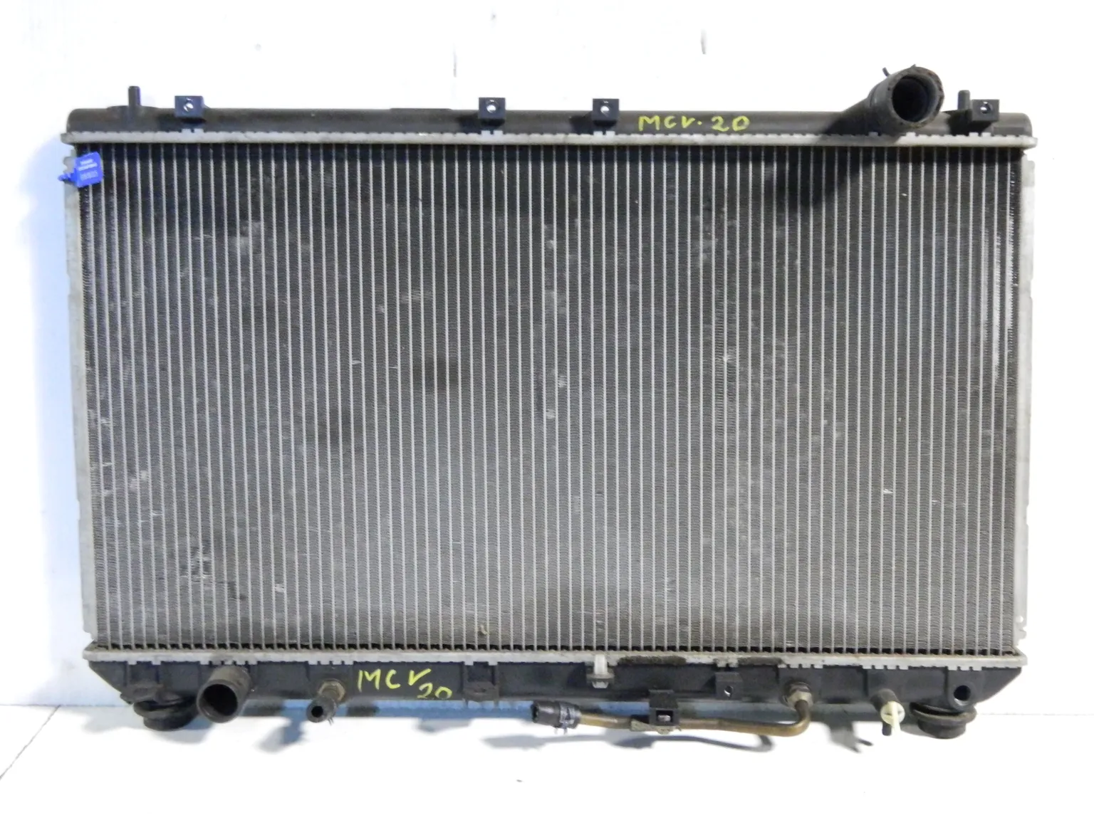 Радиатор ДВС TOYOTA CAMRY MCV20 (Контрактный) 69838015