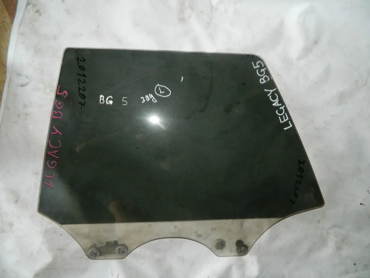 Стекло двери SUBARU LEGACY BG5 Задн. Лев (Контрактный) 2012207