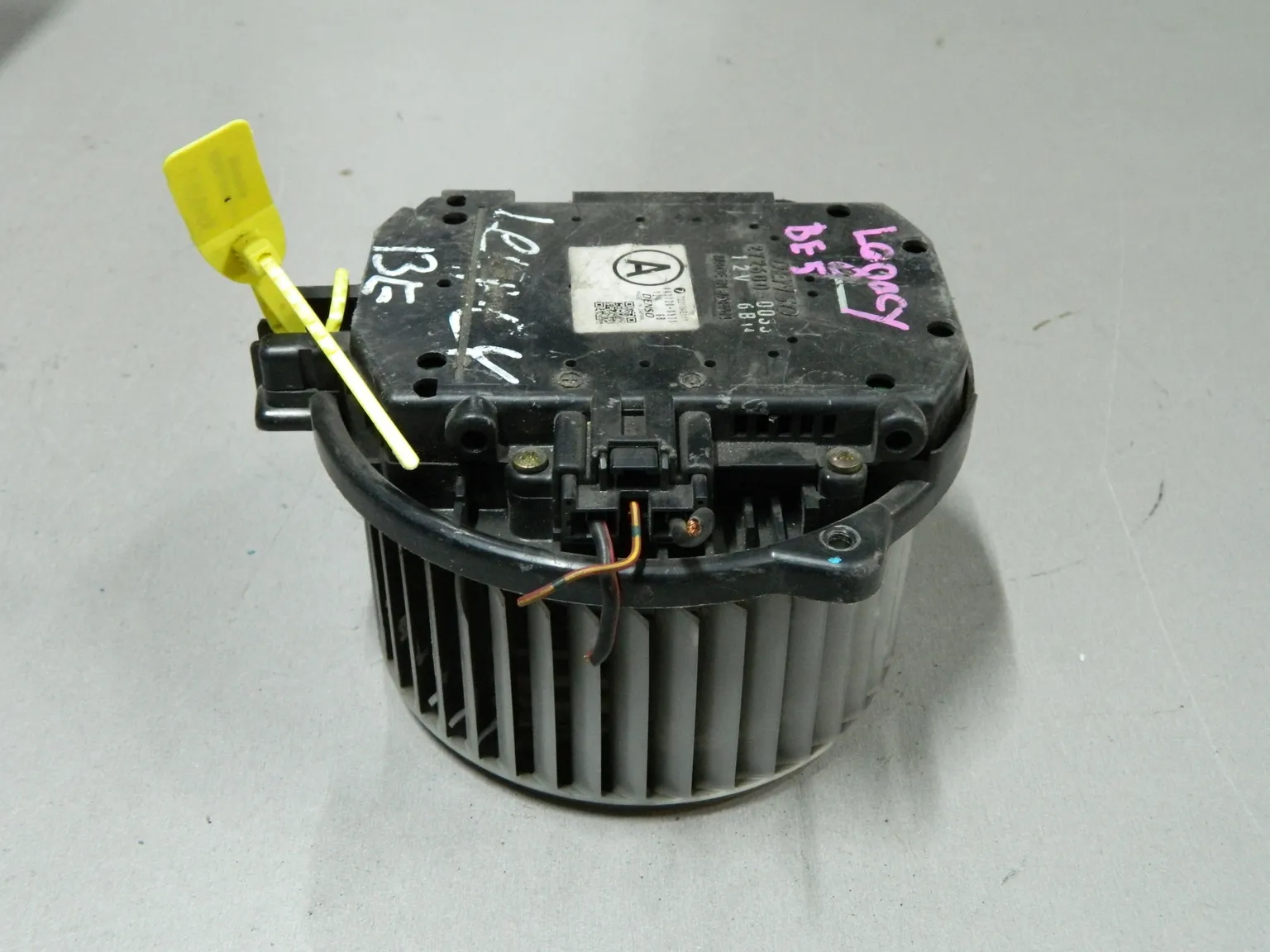 Мотор печки SUBARU LEGACY BE5 (Контрактный) 64492077