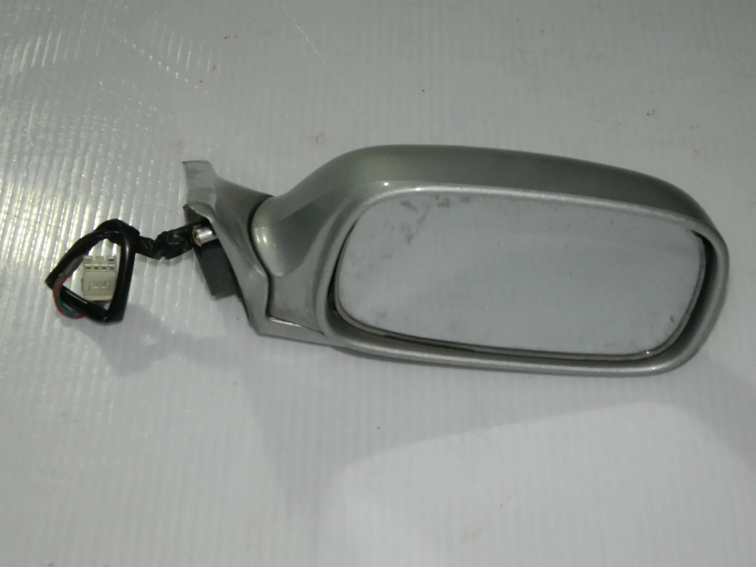 Зеркало TOYOTA MARK II JZX100 Перед Прав (Контрактный)